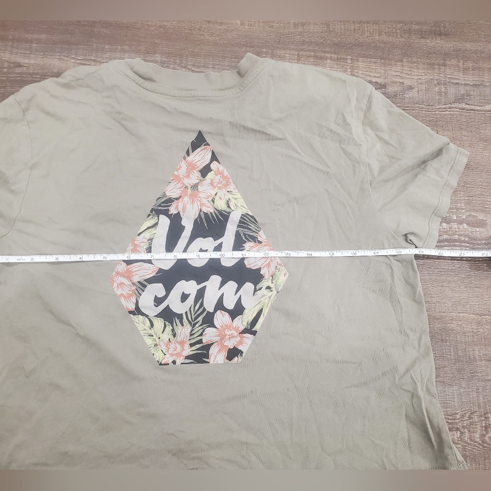 Women's Volcom Pocket Dial short sleeve crop shirt - sold out - Picture 4 of 7